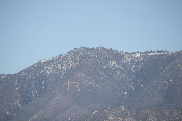 UoR Landscape Shot The R Mountain 1 Unedited ok